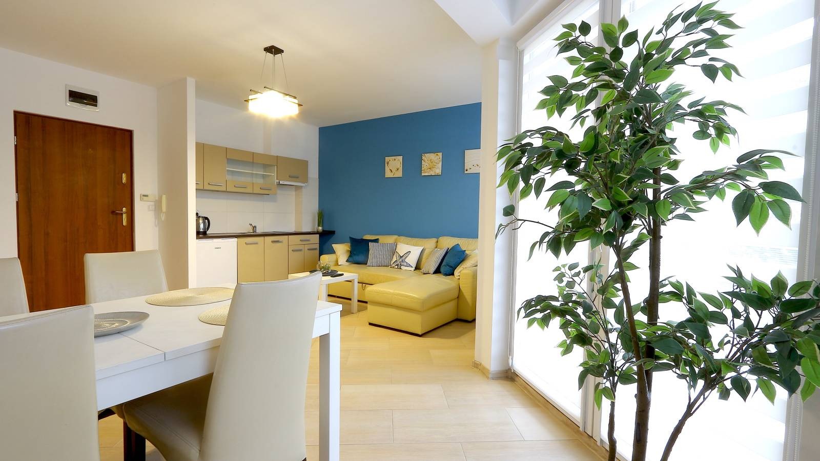 2 pokojowy apartament z ogródkiem nad morzem - Darłówko